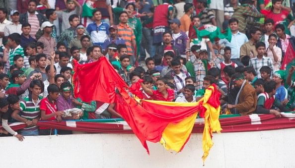 Mohun Bagan East Bengal fans