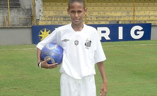 Video: When 14-year-old Neymar played with Brazil legends and scored a wonder goal