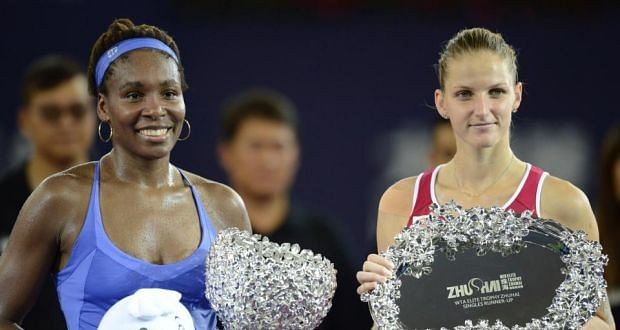 Venus Williams back in top 10 with Zhuhai title