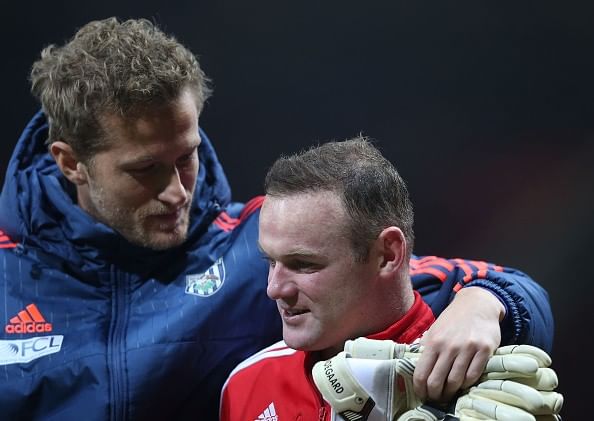 Danish press unhappy about Wayne Rooney labeling Anders Lindegaard 'annoying'