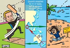 Guptill smashes 93* in 30 balls