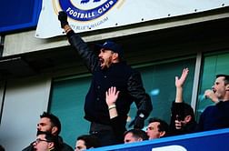 Kevin Pietersen pledges support for old Chelsea boss, lashes out at star players