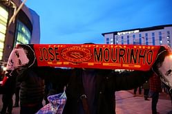 Manchester United legend Paul Scholes calls Mourinho scarf seller a 'clown'