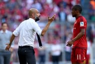 Pep Guardiola Douglas Costa Bayern Munich