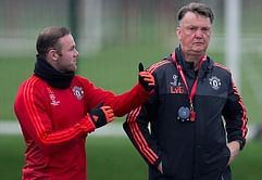 Wayne Rooney backs Louis van Gaal, says Manchester United squad is fighting for him