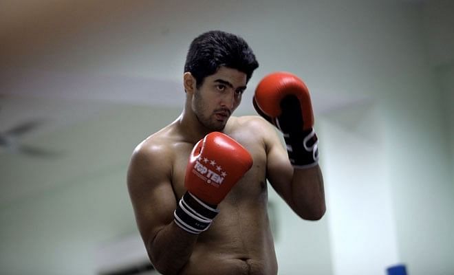 Vijender Singh won his third straight pro bout last Saturday