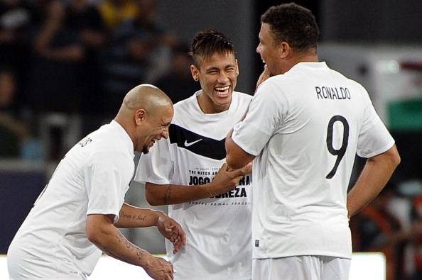 Roberto Carlos was joking about Real Madrid signing Neymar