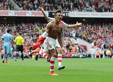 Alexis Sanchez will get a tattoo if Arsenal win the Premier League, commits his future to Arsenal