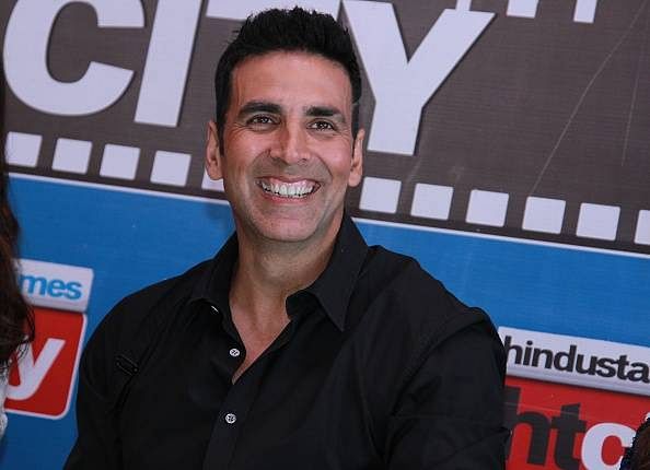 Akshay Kumar and Abhishek Bachchan to play badminton at the closing ceremony of the Premier Badminton League