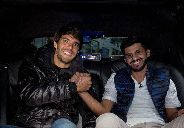Video: Kaka and other football stars play FIFA 16 against FIFA Interactive World Champion Abdulaziz Alshehri