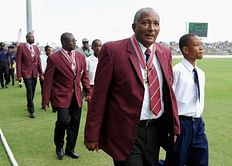 Andy Roberts calls bowlers who sledge as cowards