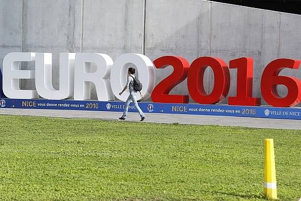 Public Portal for Euro 2016 tickets open till February 1