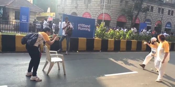 VIDEO: Cheered on by mother, special needs child runs Standard Chartered Mumbai Marathon