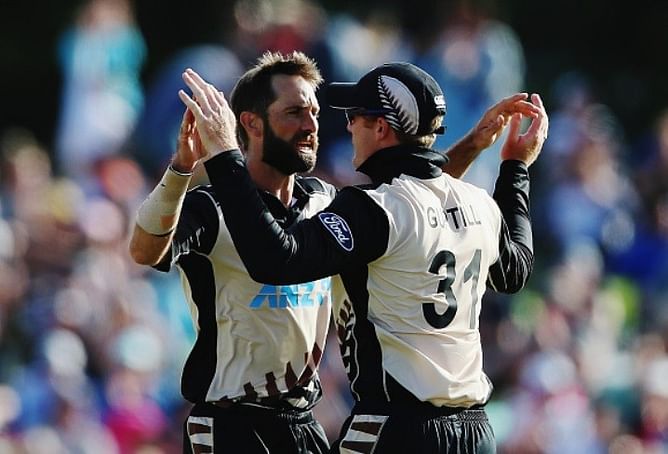 New Zealand stave off Sri Lanka in a thrilling Twenty20 contest