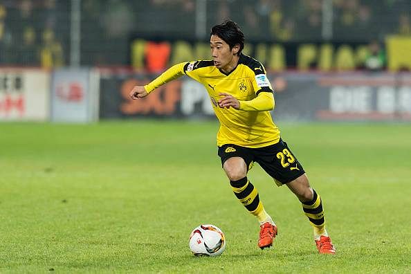 Video: Shinji Kagawa vs 27 Japanese school kids