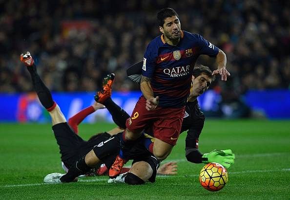 Luis Suarez hat-trick penalty Barcelon Athletic Bilbao