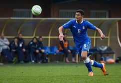 Juventus sign Genoa midfielder Rolando Mandragora