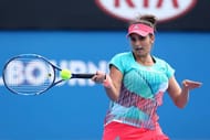 Sania Mirza forehand