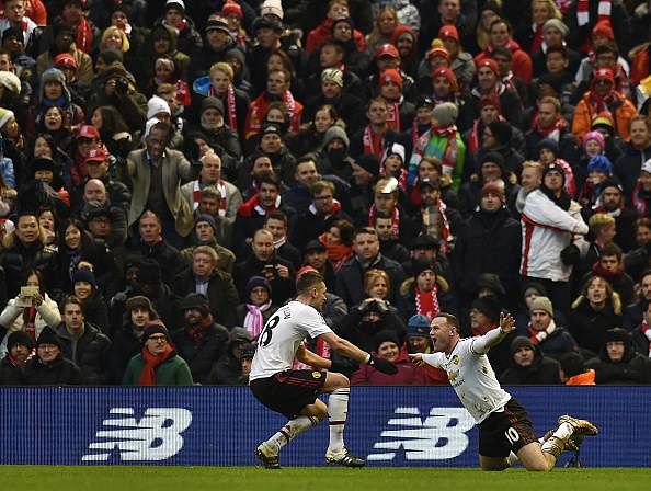 Wayne Rooney goal Anfield