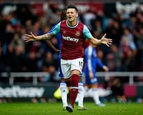 West Ham United announce sale of Argentine Zarate to ACF Fiorentina