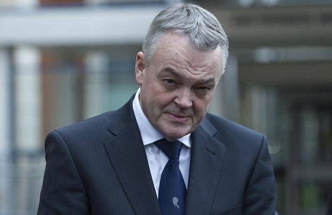 Bolton Wanderers chairman Gartside dies at 63