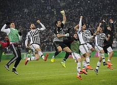 Simple for Simone as last-gasp Juve floor Napoli