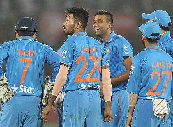 Ravichandran Ashwin's perfect reply after being accused of illegal action on Twitter