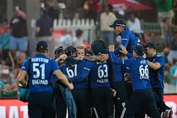 Ben Stokes' brilliant one-handed catch on the boundary: Out or Six?