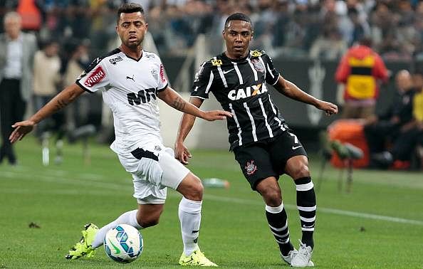 Elias to start for Corinthians in Copa Libertadores