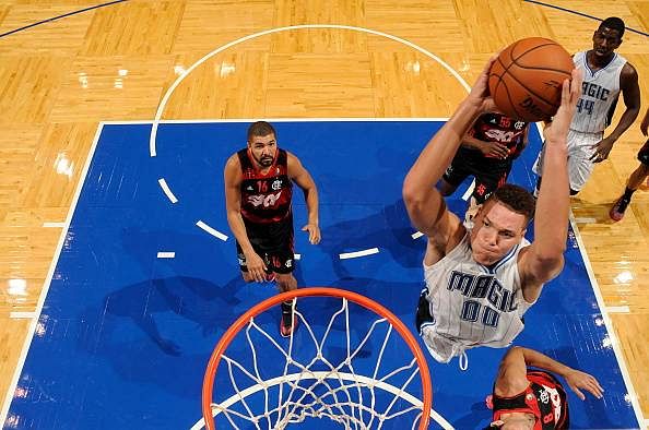 aaron gordon dunk