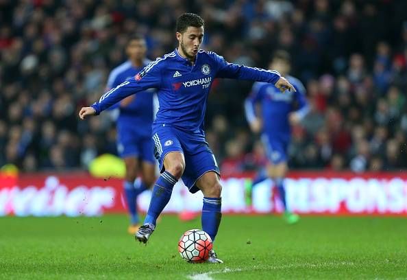 Chelsea manager Guus Hiddink wants Eden Hazard to focus on form amid PSG comments