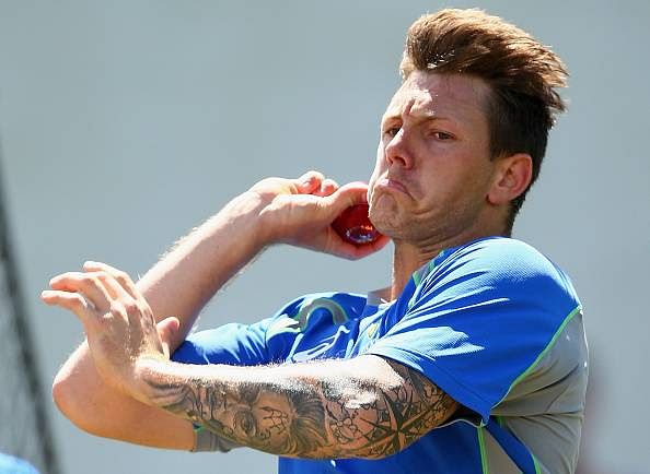 Pattinson has team support in no-ball struggle - Lyon