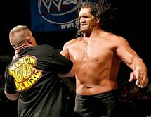 The Great Khali signs Death Warrant