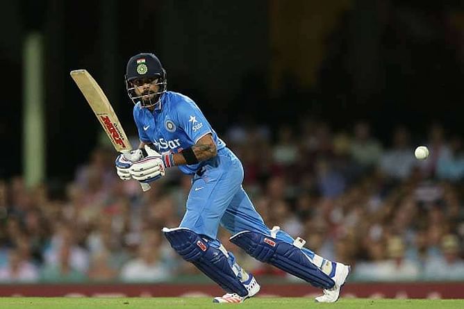 Virat Kohli draws praise from former Pakistani greats