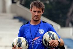 Ashley Westwood apologises to Mohun Bagan's Sanjoy Sen