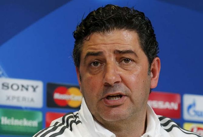 Benfica coach Vitoria finally emerges from predecessor's shadow