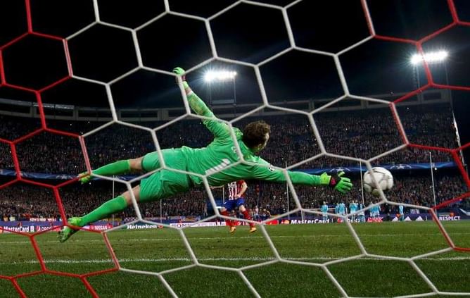 Shootout glory for Atletico equals penalty pain for PSV