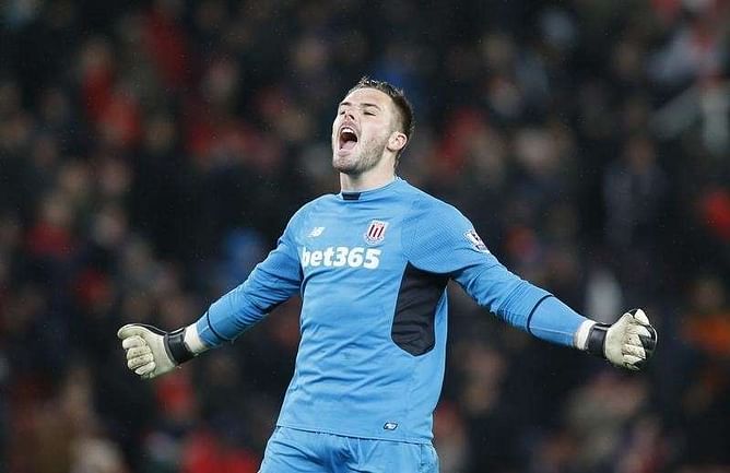 Butland commits long-term future to Stoke