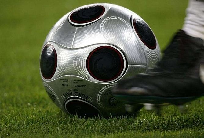 Greece defy FIFA to keep cup cancellation in place