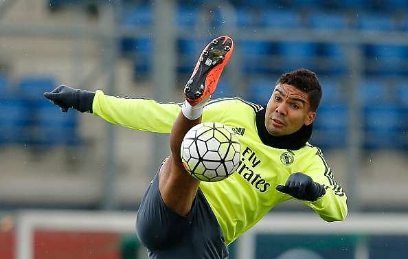 Real Madrid's Casemiro trains alone as El Clasico nears