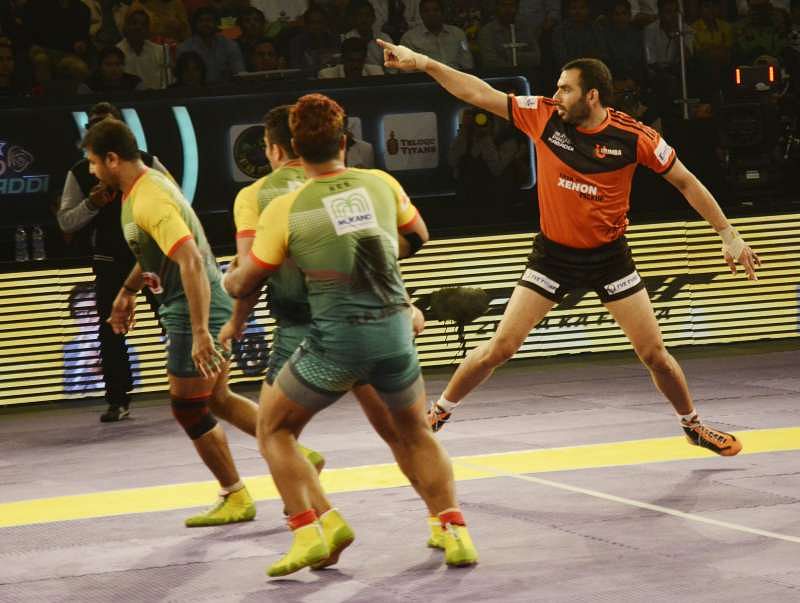 Anup Kumar U Mumba Patna Pirates Pro kabaddi final Season 3 champions