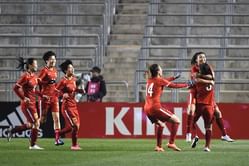 China one step closer to Rio Olympics by beating Japan 2-1