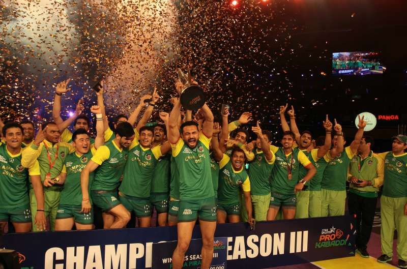 Patna Pirates Season 3 champions Pro Kabaddi Manpreet Singh