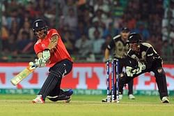 ICC T20 World Cup 2016: England crush New Zealand to enter final