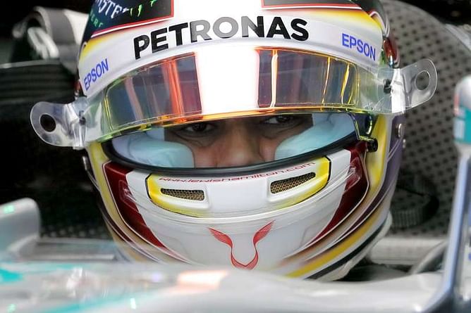 Chinese GP: Mercedes felt like four-poster bed, says Lewis Hamilton