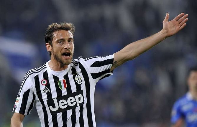 Italy's Marchisio to miss Euro 2016 due to knee injury