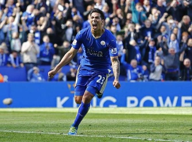 Striker Ulloa says Leicester not relishing title chase