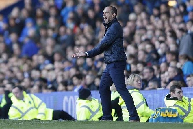 No plans to rest Everton players for Merseyside derby - Martinez
