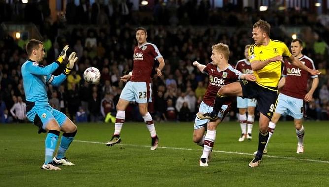 Burnley grab late equaliser as Brighton gain on top two