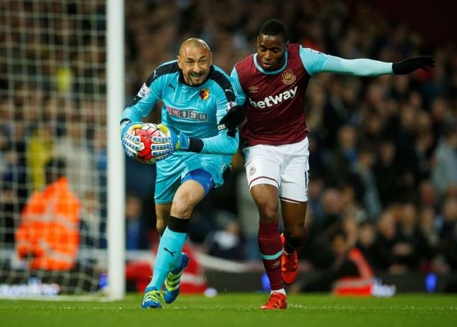 Noble on the spot as Hammers beat Watford